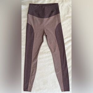 Nike Dry Fit Leggings Women's Small Mauve